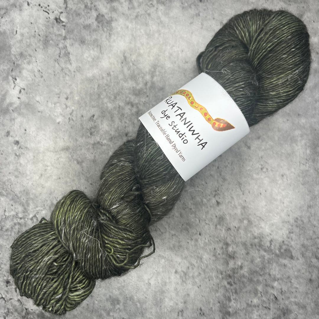 Ruataniwha Dye Studio Merino Linen // 4ply