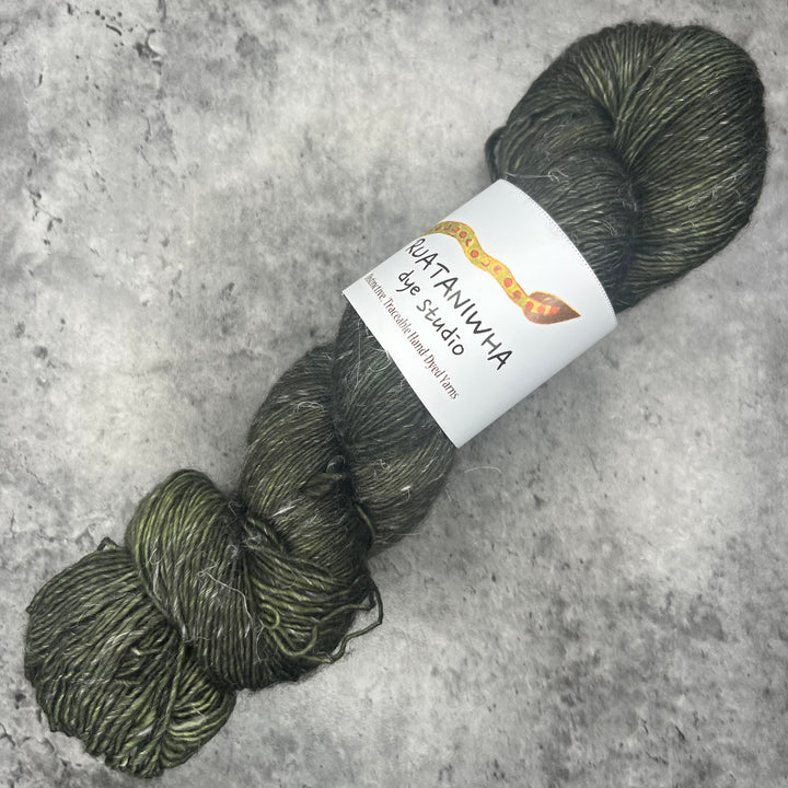 Ruataniwha Dye Studio Merino Linen // 4ply