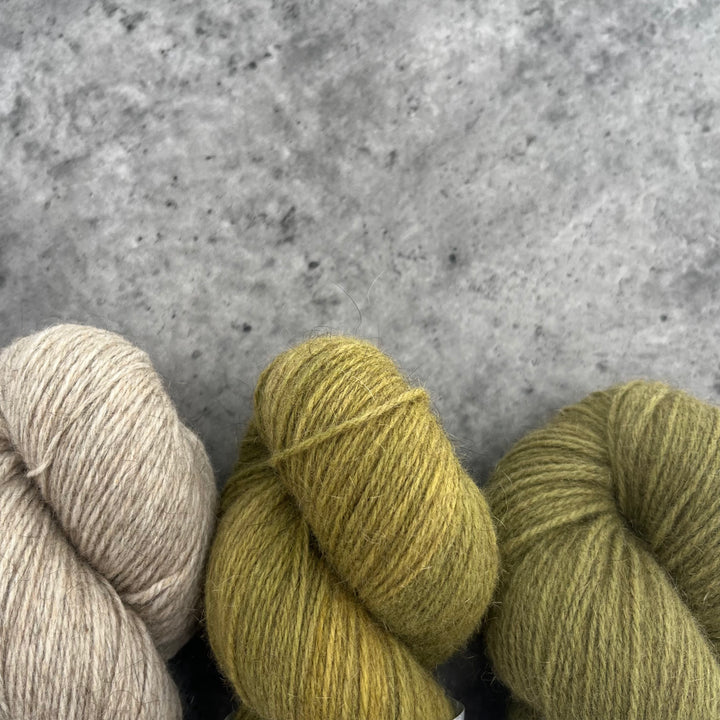 Happy Go Knitty Āhuru // 4ply