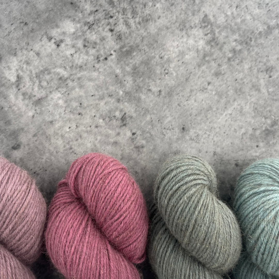 Happy Go Knitty Āhuru // 8ply