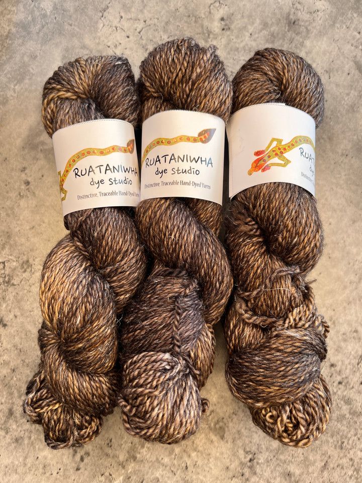 Ruataniwha Dye Studio Merino Linen // 10ply