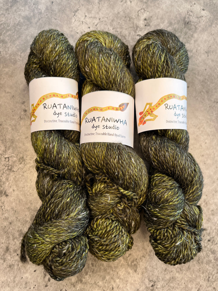Ruataniwha Dye Studio Merino Linen // 10ply