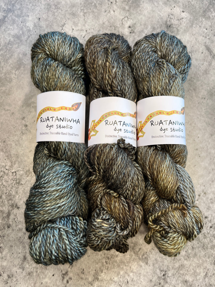 Ruataniwha Dye Studio Merino Linen // 10ply