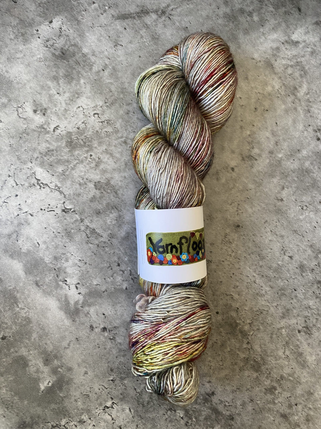 Yarnfloozy Sage Merino Silk // 4ply