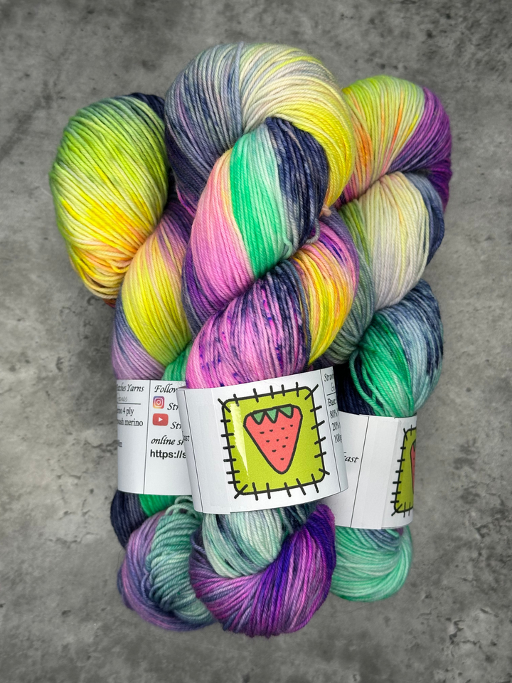 Strawberry Patches Yarns // Sock Yarn // 4ply