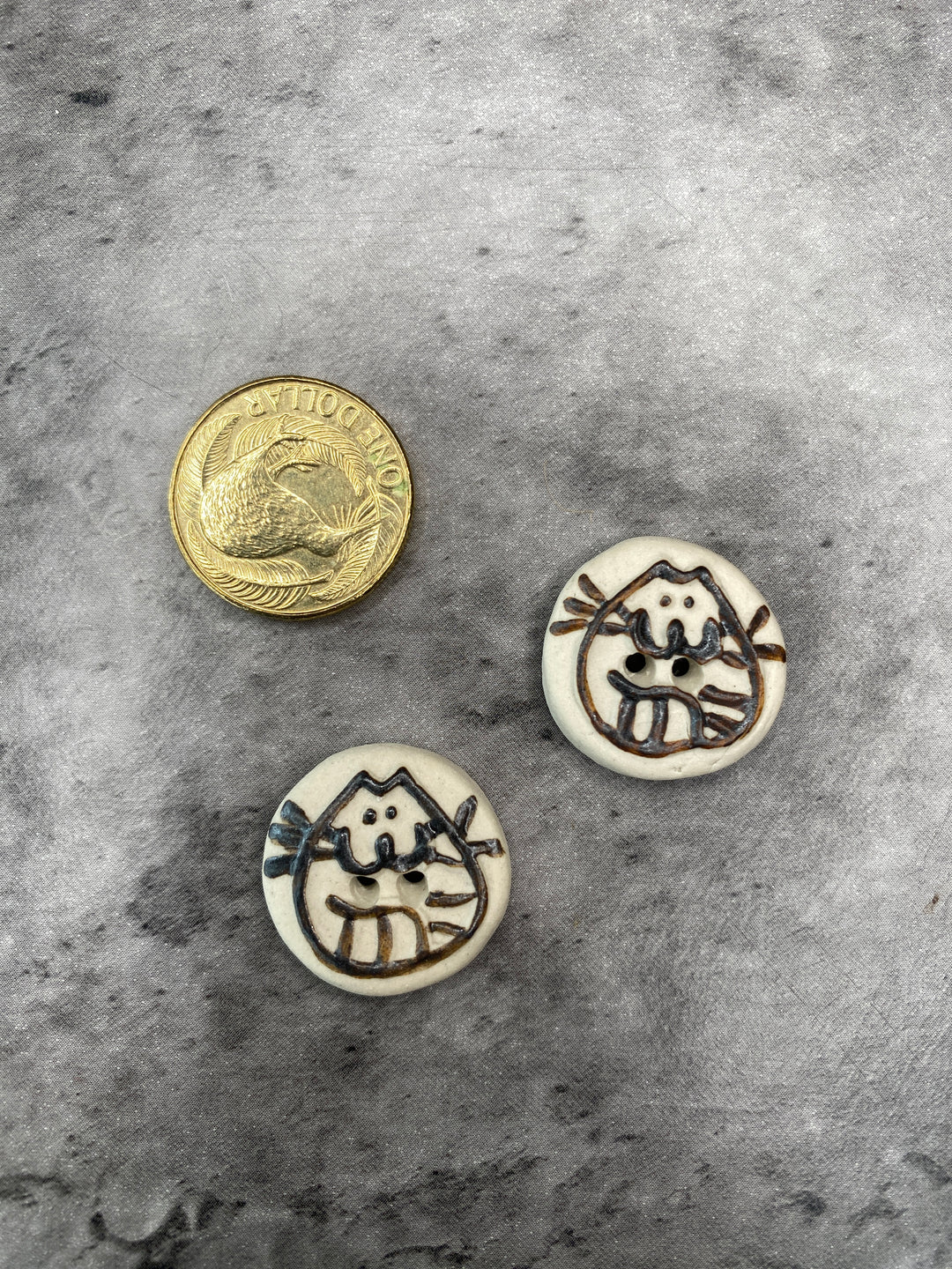 Handmade Ceramic Button L39 - 22mm