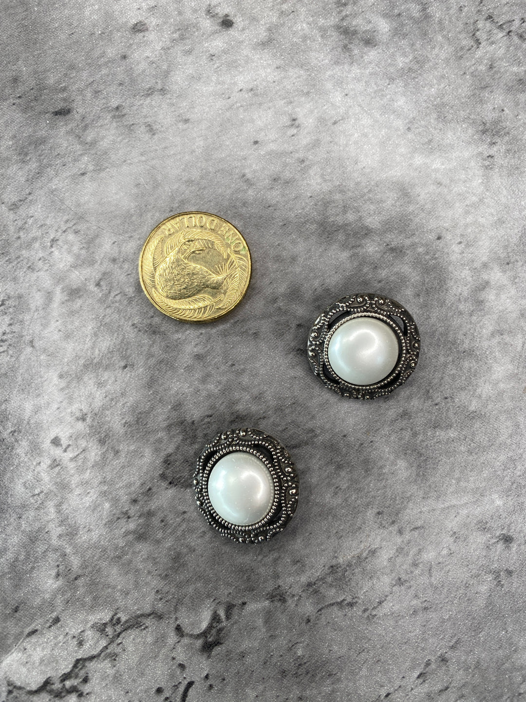 Hemline Pearl Shank- 22mm