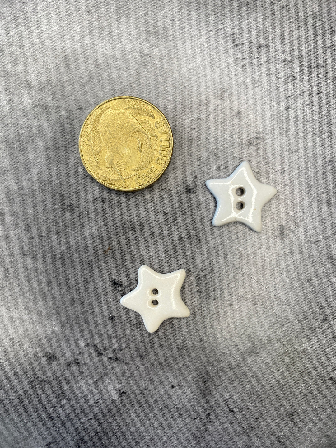 Handmade white Star Ceramic Button L235 - 16mm