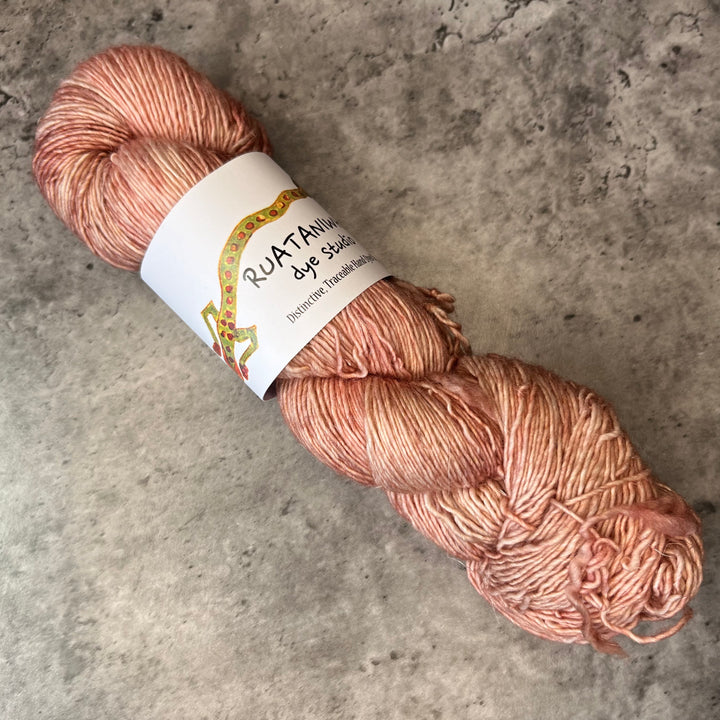 Ruataniwha Dye Studio Merino Linen // 4ply