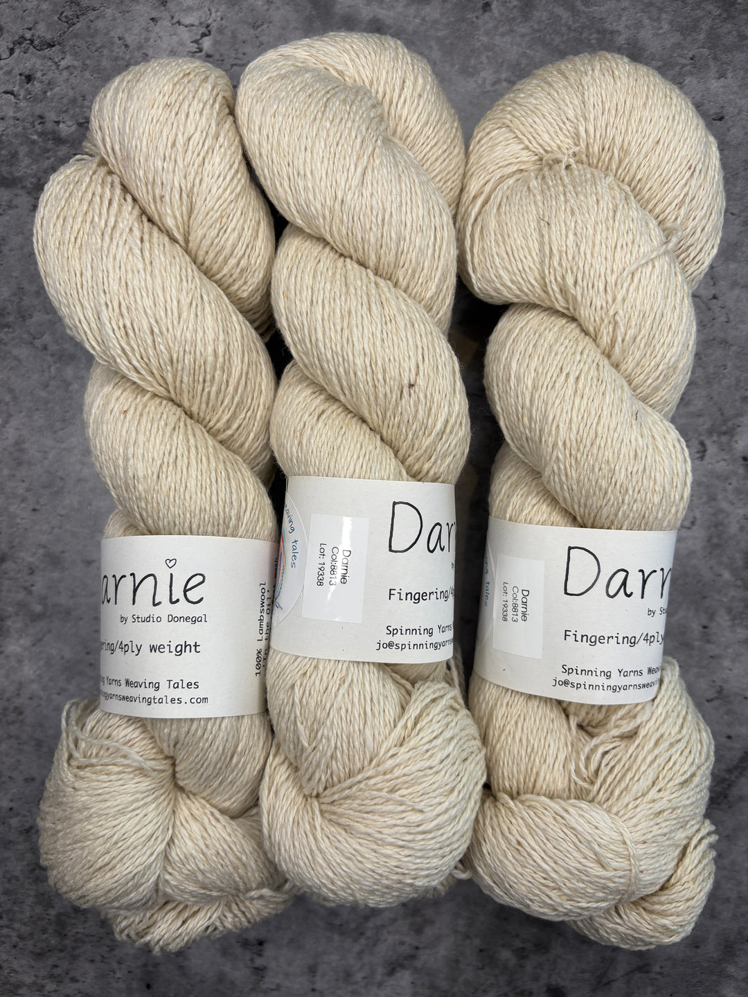Spinning Yarns Weaving Tales - Darnie