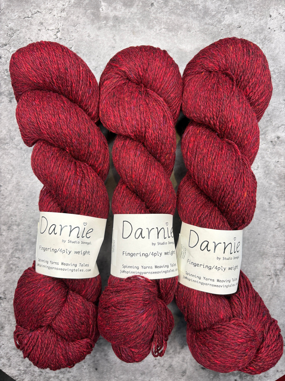 Spinning Yarns Weaving Tales - Darnie
