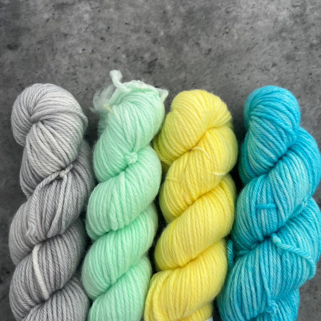 Roxy Fibres Walkies 8ply