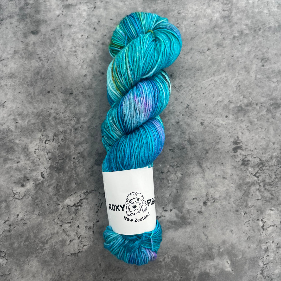 Roxy Fibres Walkies 4ply
