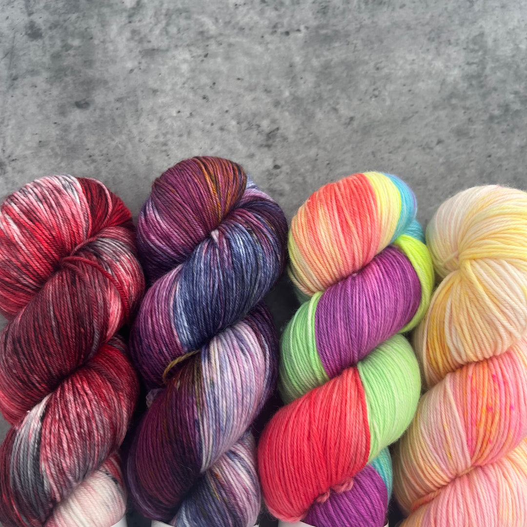 Roxy Fibres Walkies 4ply
