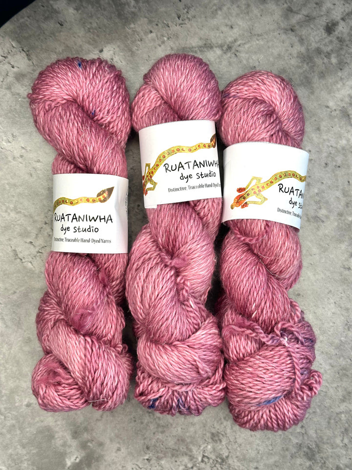 Ruataniwha Dye Studio Merino Linen // 10ply