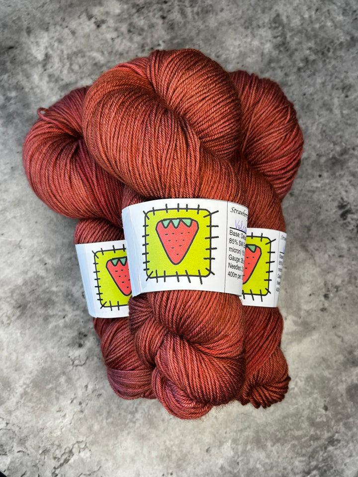 Strawberry Patches Yarns // Sock Yarn // 4ply