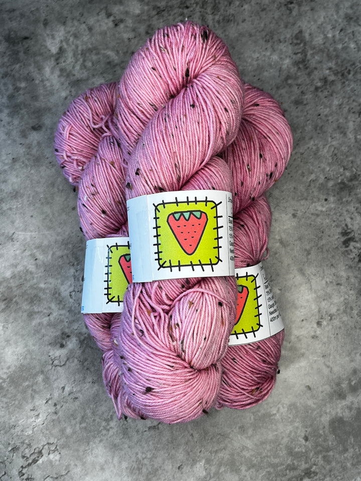 Strawberry Patches Yarns // Sock Yarn // 4ply