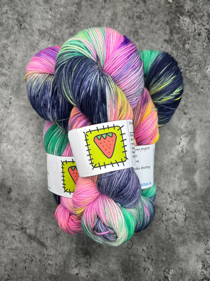 Strawberry Patches Yarns // Sock Yarn // 4ply