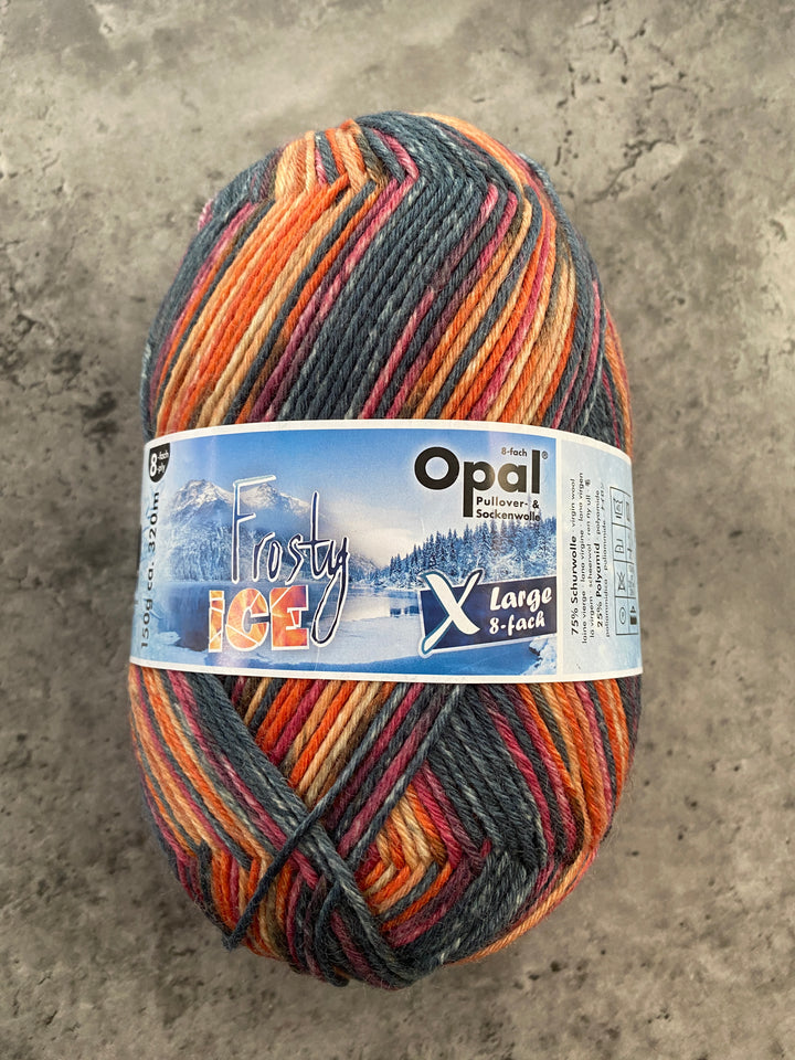 Opal // Self Patterning Sock Yarn // 8ply