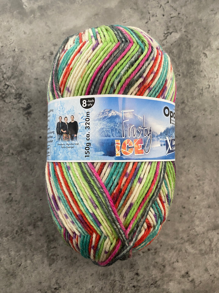 Opal // Self Patterning Sock Yarn // 8ply