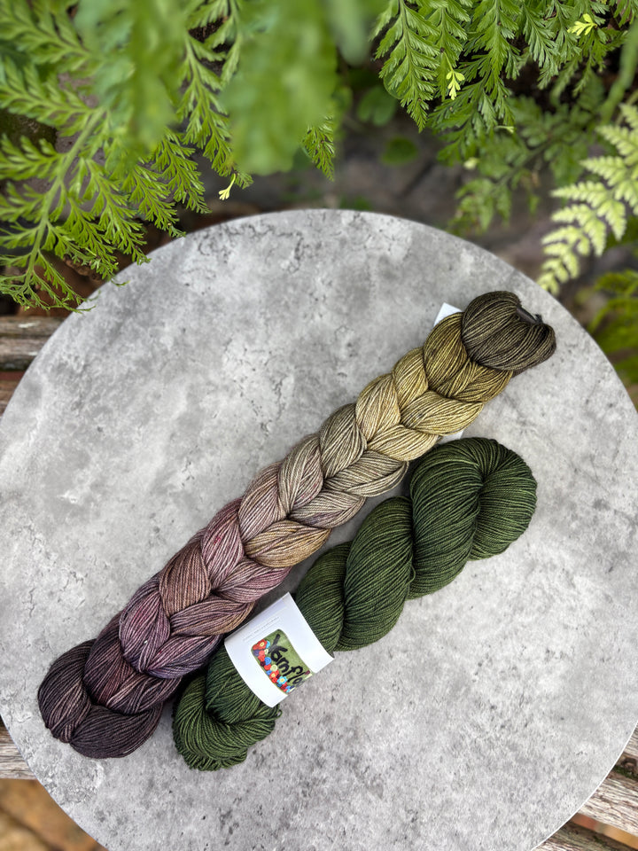 Yarnfloozy x Black Cat Herbalist Apothecary Shawl Kits