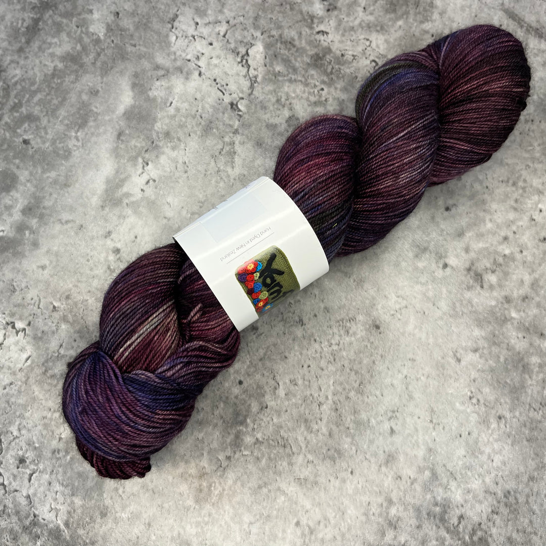 Yarnfloozy Machinist Merino Yak Nylon // 4ply