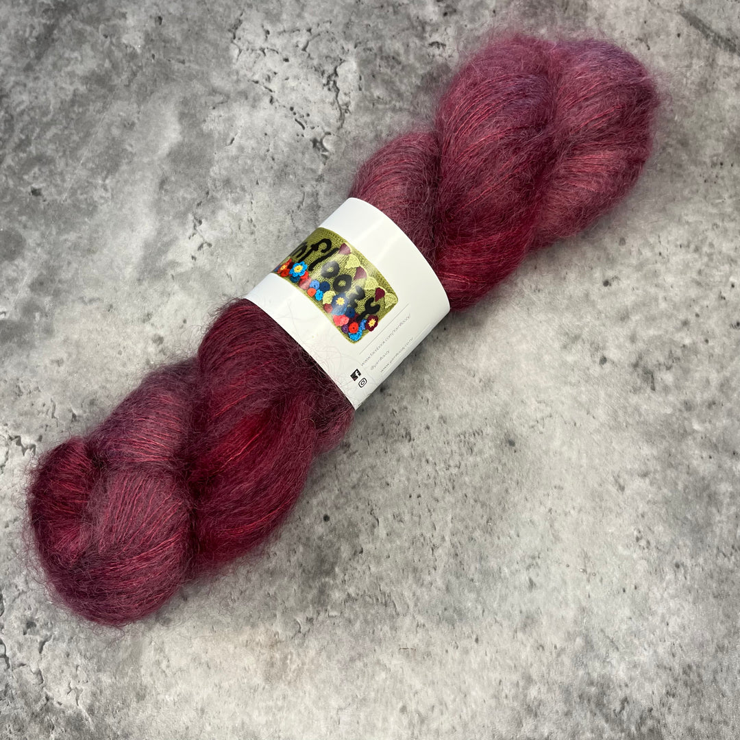 Yarnfloozy Mohair Silk // 2ply