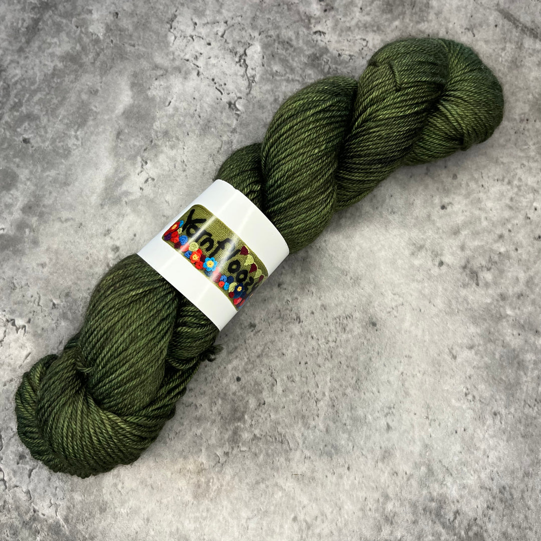 Yarnfloozy Staunch Merino Yak Silk // 8ply