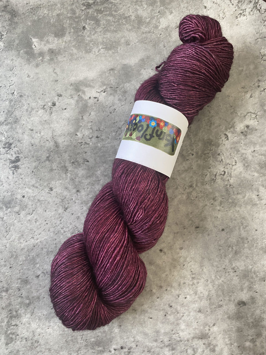 Yarnfloozy Sage Merino Silk // 4ply