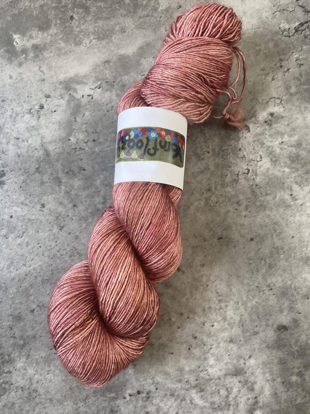 Yarnfloozy Sage Merino Silk // 4ply