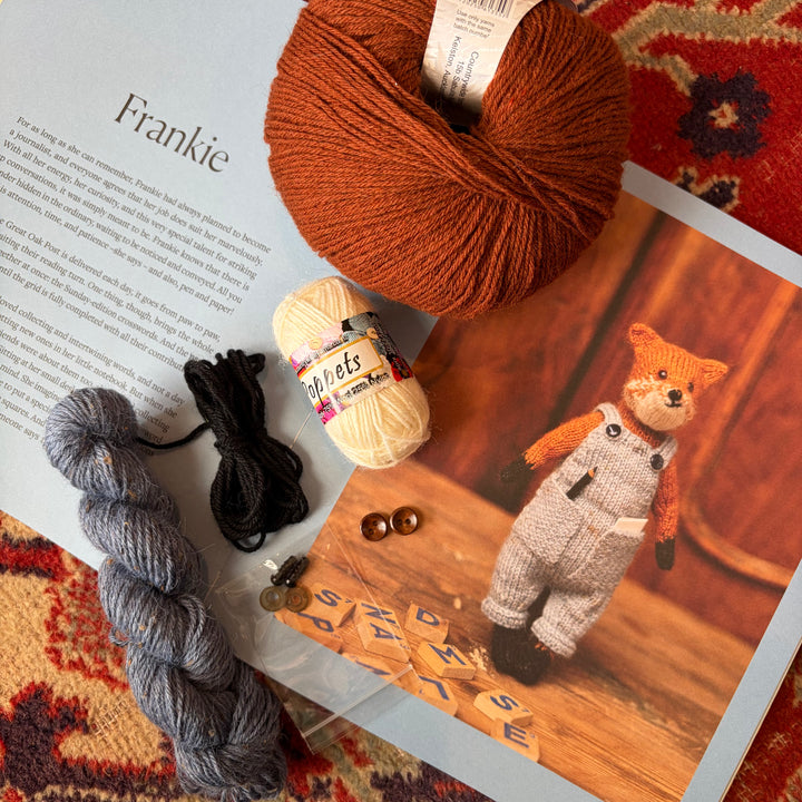 Frankie the Fox Yarn Kit