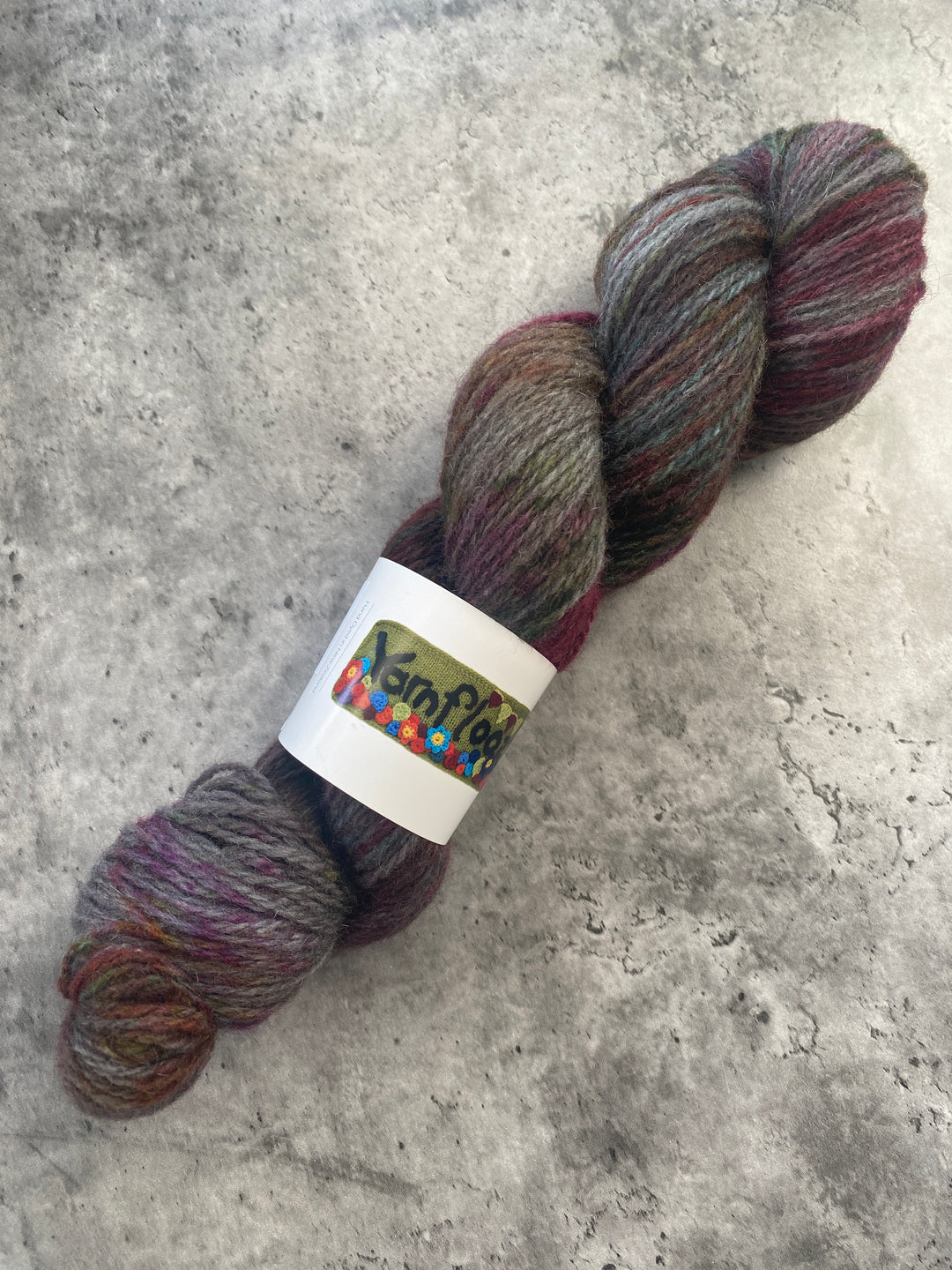 Yarnfloozy Brushtail // 4ply