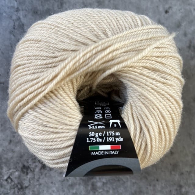 Sesia // Mistral Unshrinkable Merino // 4ply