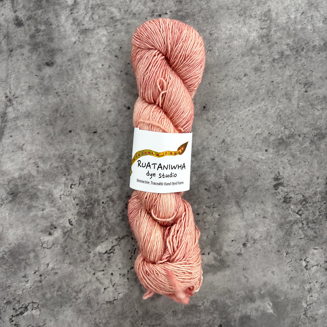 Ruataniwha Dye Studio Merino Linen 4ply