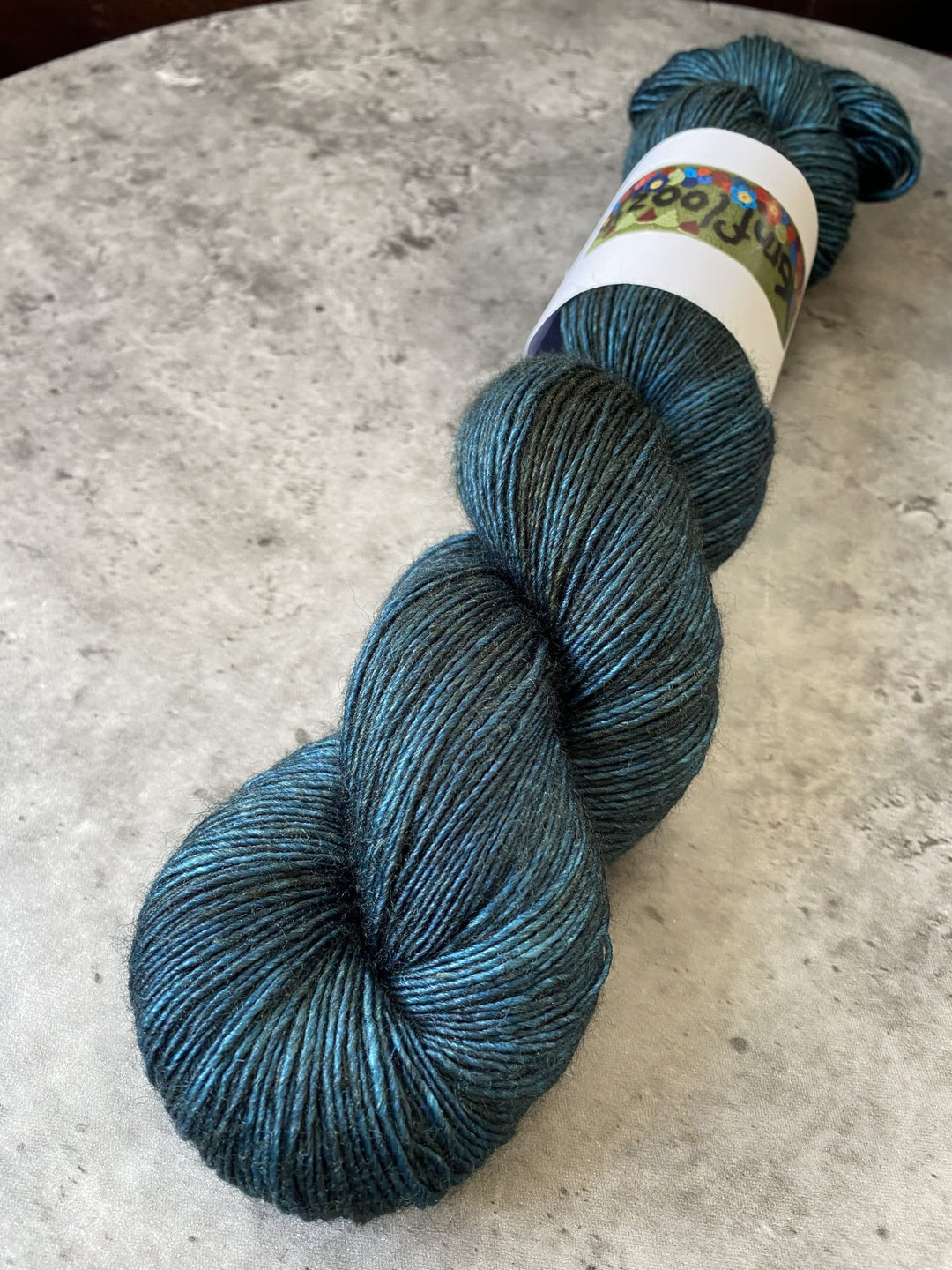 Yarnfloozy Sage Merino Silk // 4ply