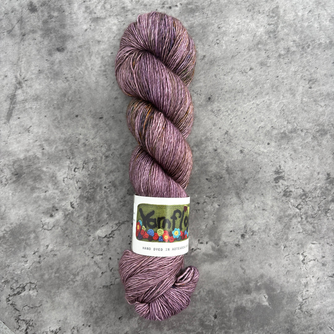 Yarnfloozy Sage Merino Silk 4ply