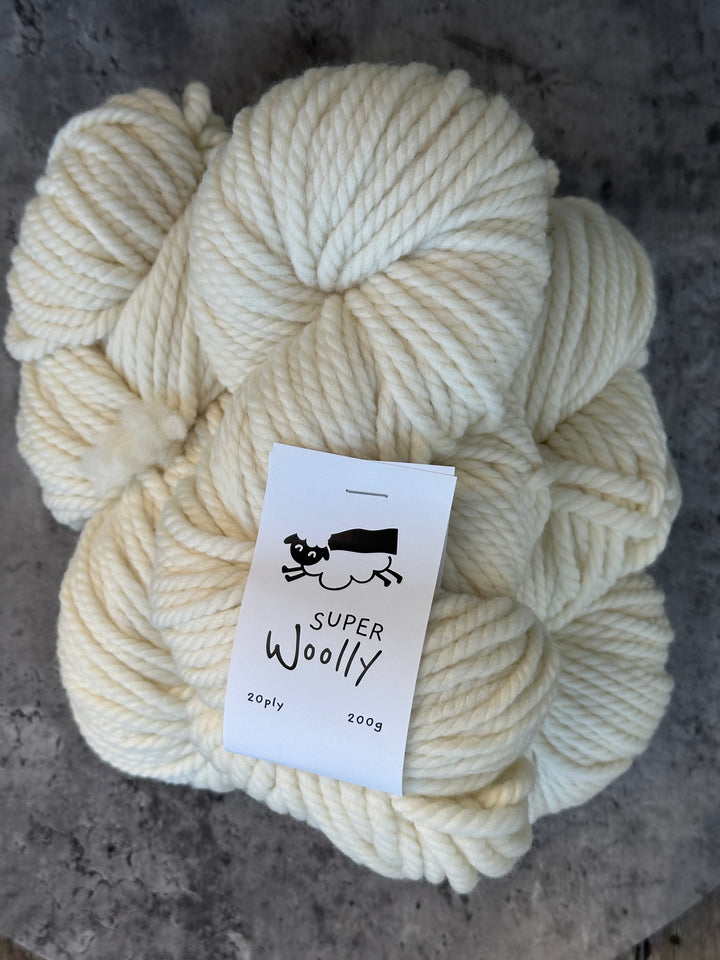 SUPER WOOLLY // 100% NZ Wool