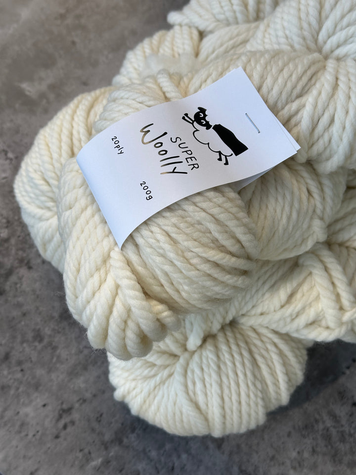 SUPER WOOLLY // 100% NZ Wool