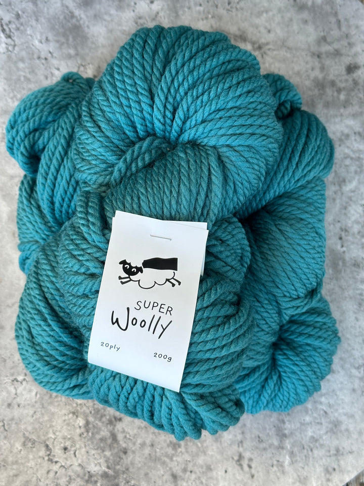 SUPER WOOLLY // 100% NZ Wool