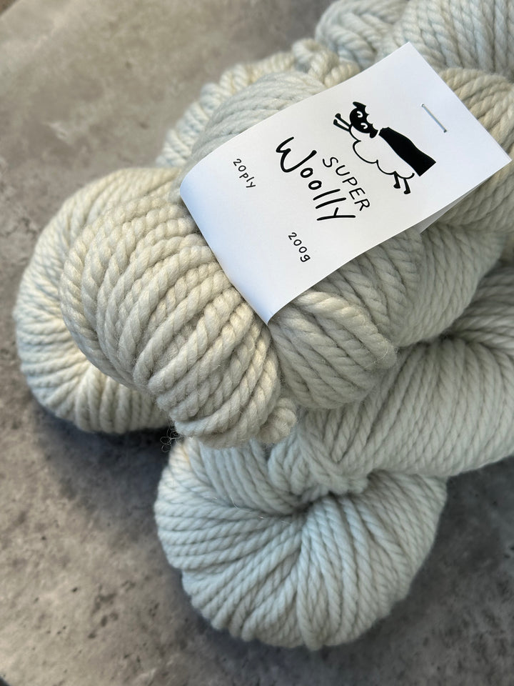 SUPER WOOLLY // 100% NZ Wool