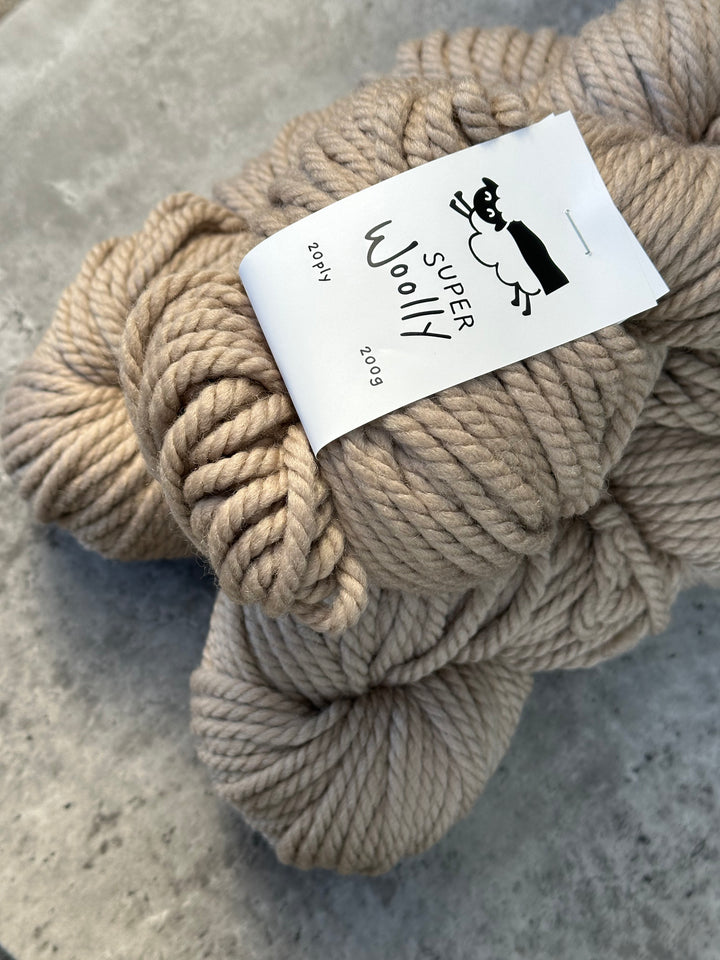 SUPER WOOLLY // 100% NZ Wool