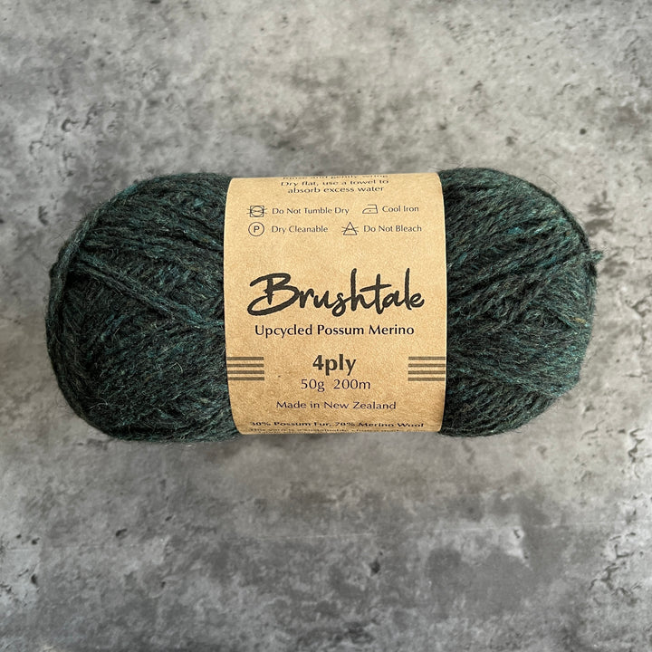 Brushtale Upcycled Possum Merino Yarn // 4ply