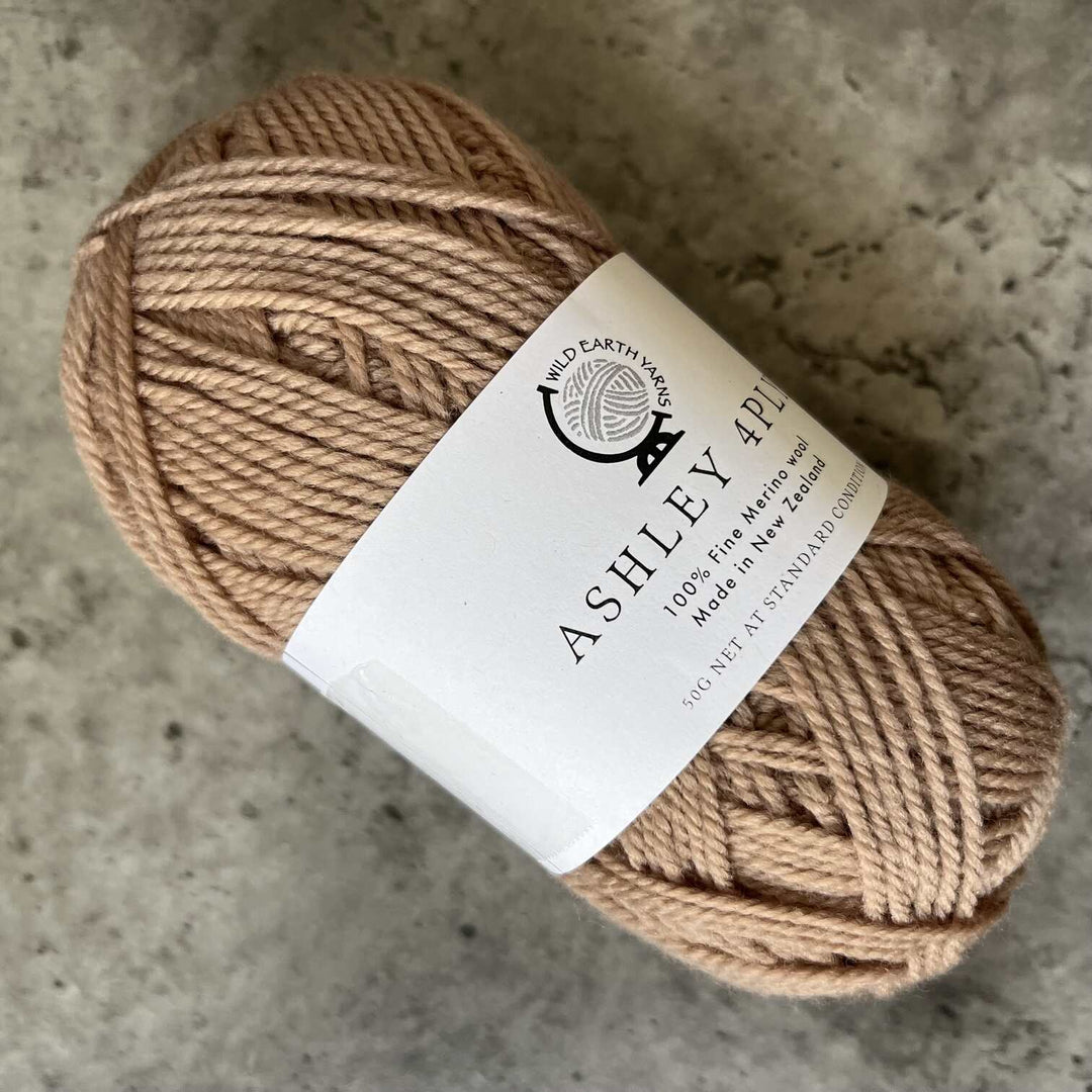 Wild Earth Yarns Ashley Merino // 4ply