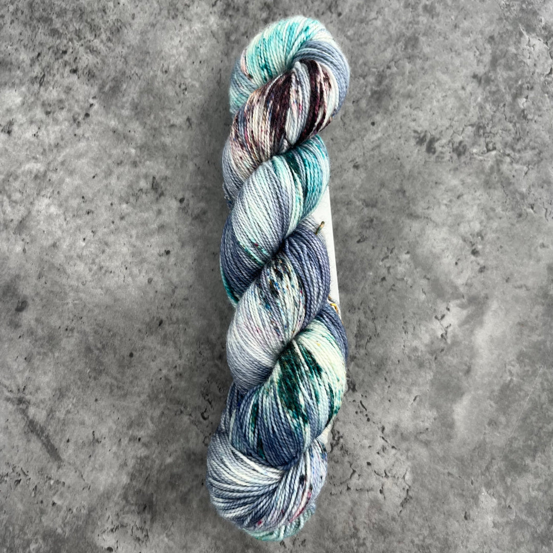KiwiYarn-A High Twist Merino // 4ply