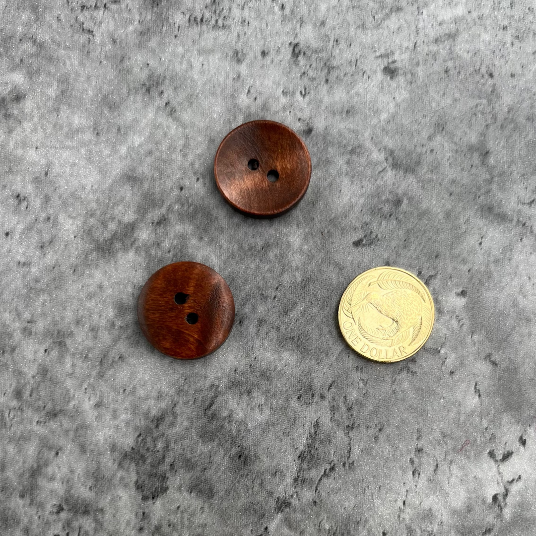 Natty Notions Wooden Button Chocolate concave - 23mm