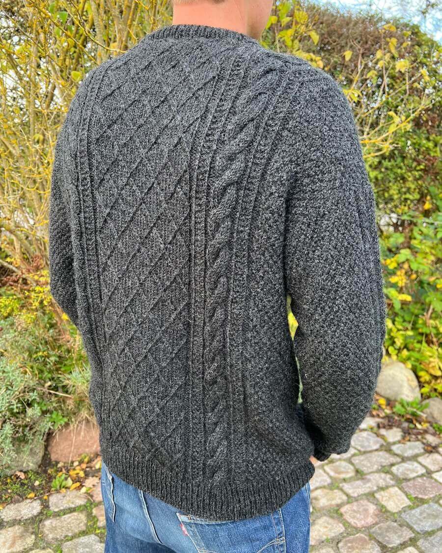 Moby Sweater Man by Petite Knit - Printed Pattern