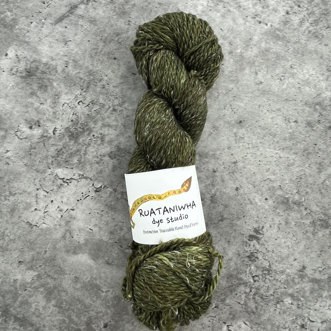 Ruataniwha Dye Studio Merino Linen // 10ply