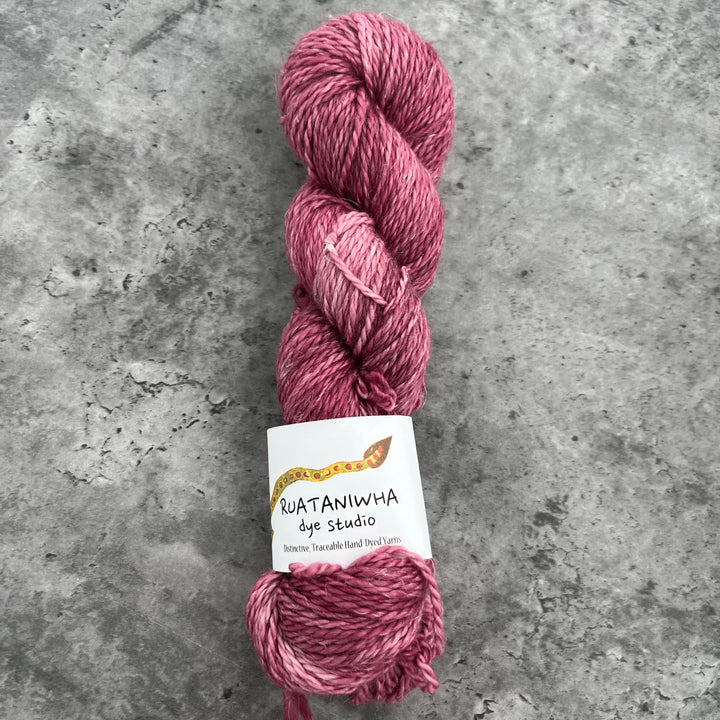 Ruataniwha Dye Studio Merino Linen // 10ply