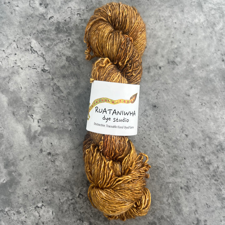 Ruataniwha Dye Studio Merino Linen // 4ply