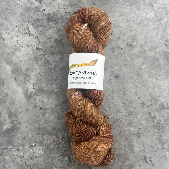 Ruataniwha Dye Studio Merino Linen // 4ply